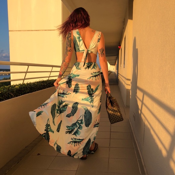Palm Leaf Maxi Dress - Picture 4 of 7